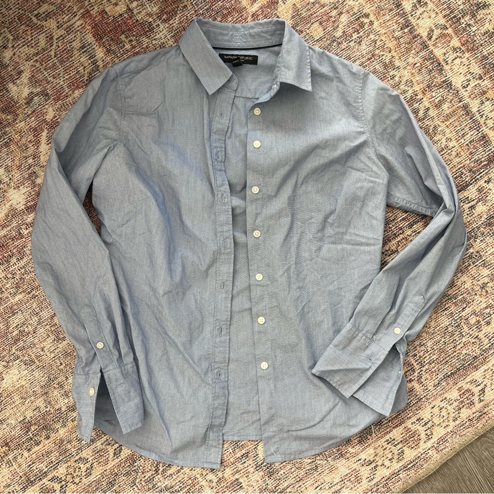 Banana Republic Button Down Shirt
